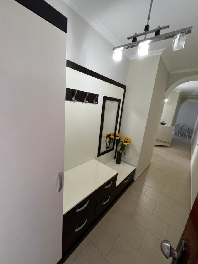 Marina House Apartment Vlore Luaran gambar